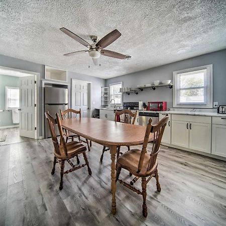 Spacious Geneva House Less Than 5 Mi To The Strip! Buitenkant foto